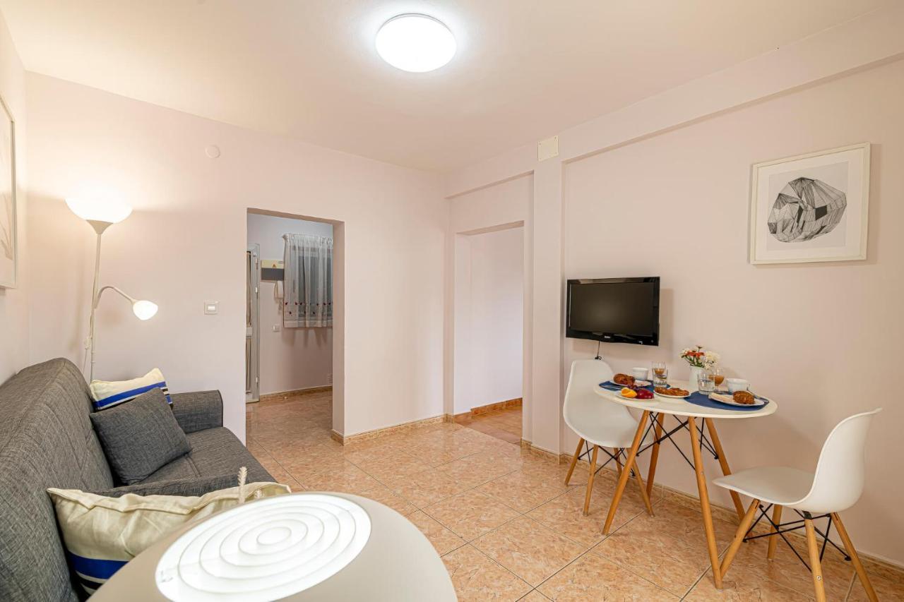 Apartamentos En El Centro De Los Cristianos Arona  Exteriér fotografie