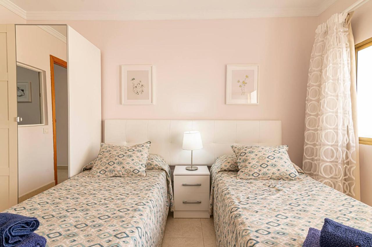 Apartamentos En El Centro De Los Cristianos Arona  Exteriér fotografie
