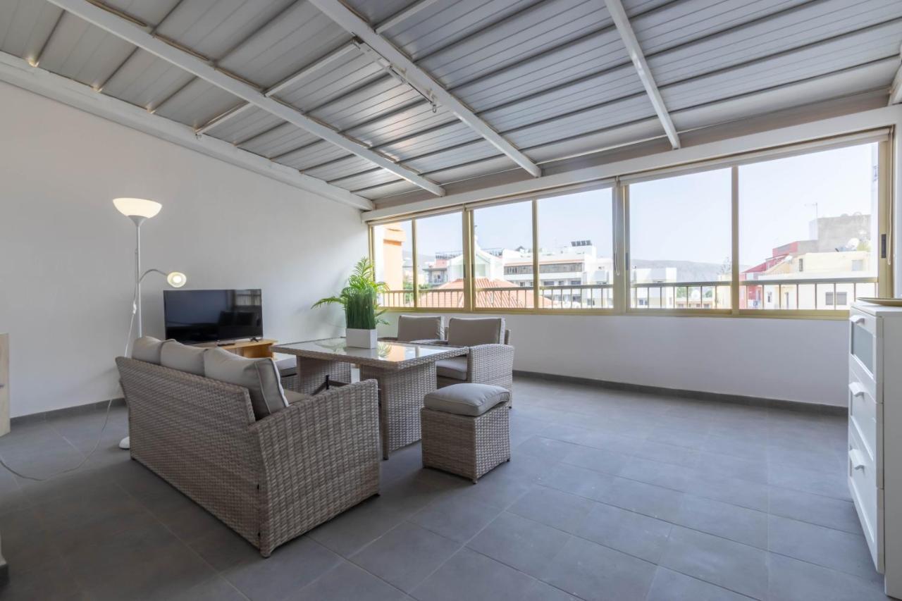 Apartamentos En El Centro De Los Cristianos Arona  Exteriér fotografie
